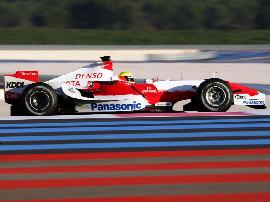  Toyota TF107 2007 года  (фото 11 из 31)
